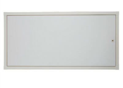 Designo insulated hatch in close position